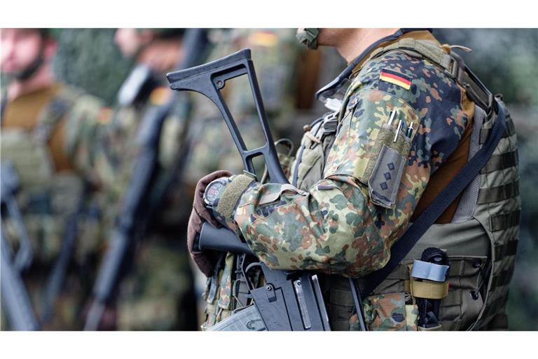 Der Bundeswehr mangelt es an Soldaten.