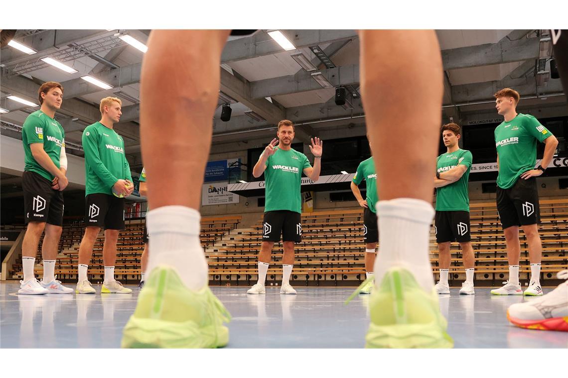 Der Chefcoach  fungiert nun auch als Sportlicher Leiter.