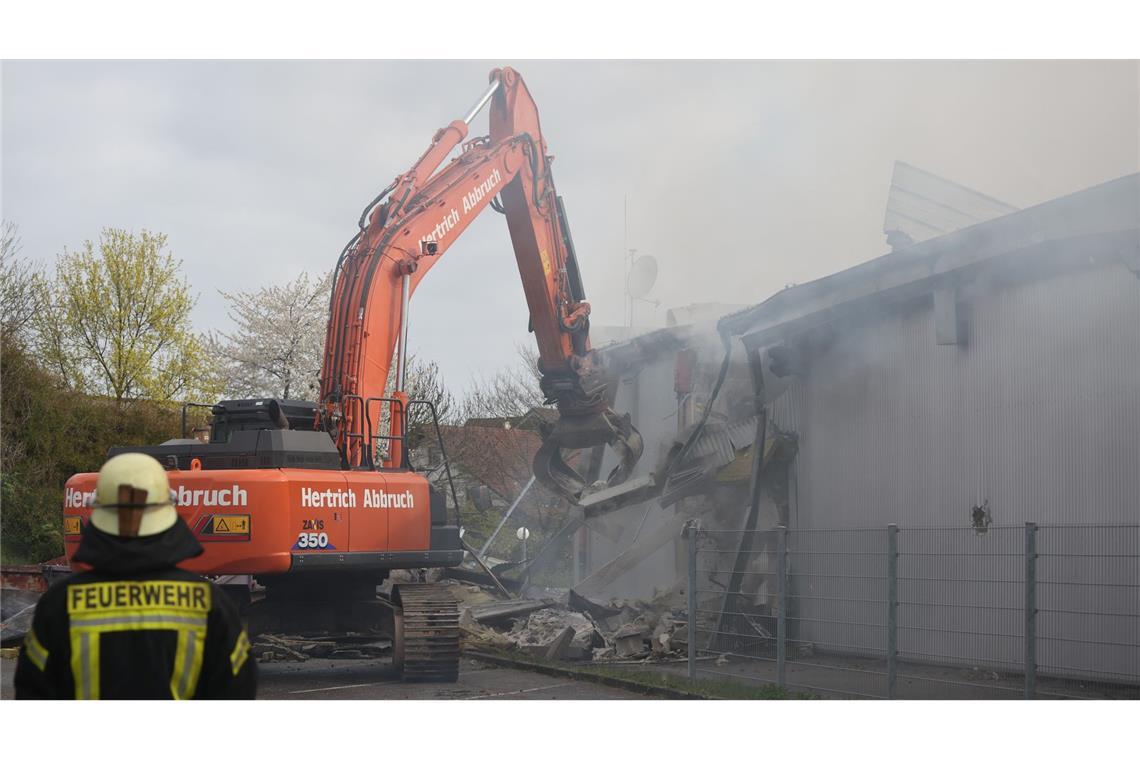 Der Club an der Grenze zu Frankreich ist komplett zerstört.