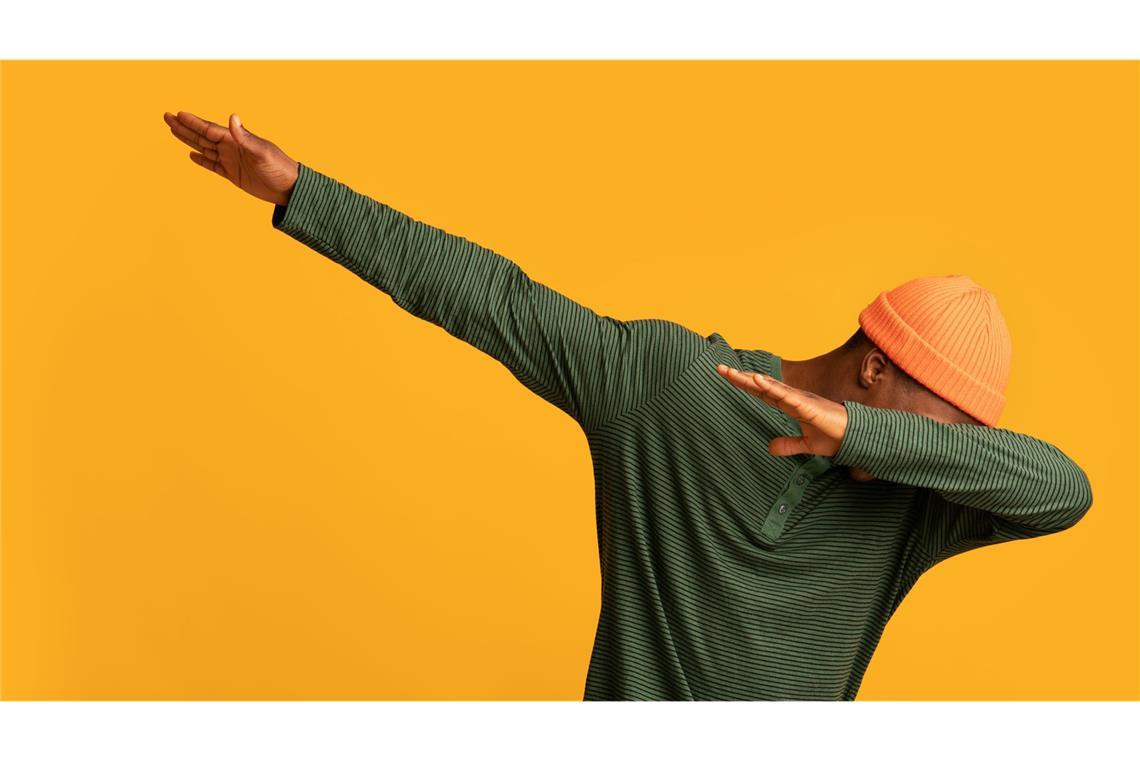 Diese acht Dinge werden 2025 zehn Jahre alt Der „Dab“ – vor zehn Jahren angesagt, heute eher ein seltener Anblick.