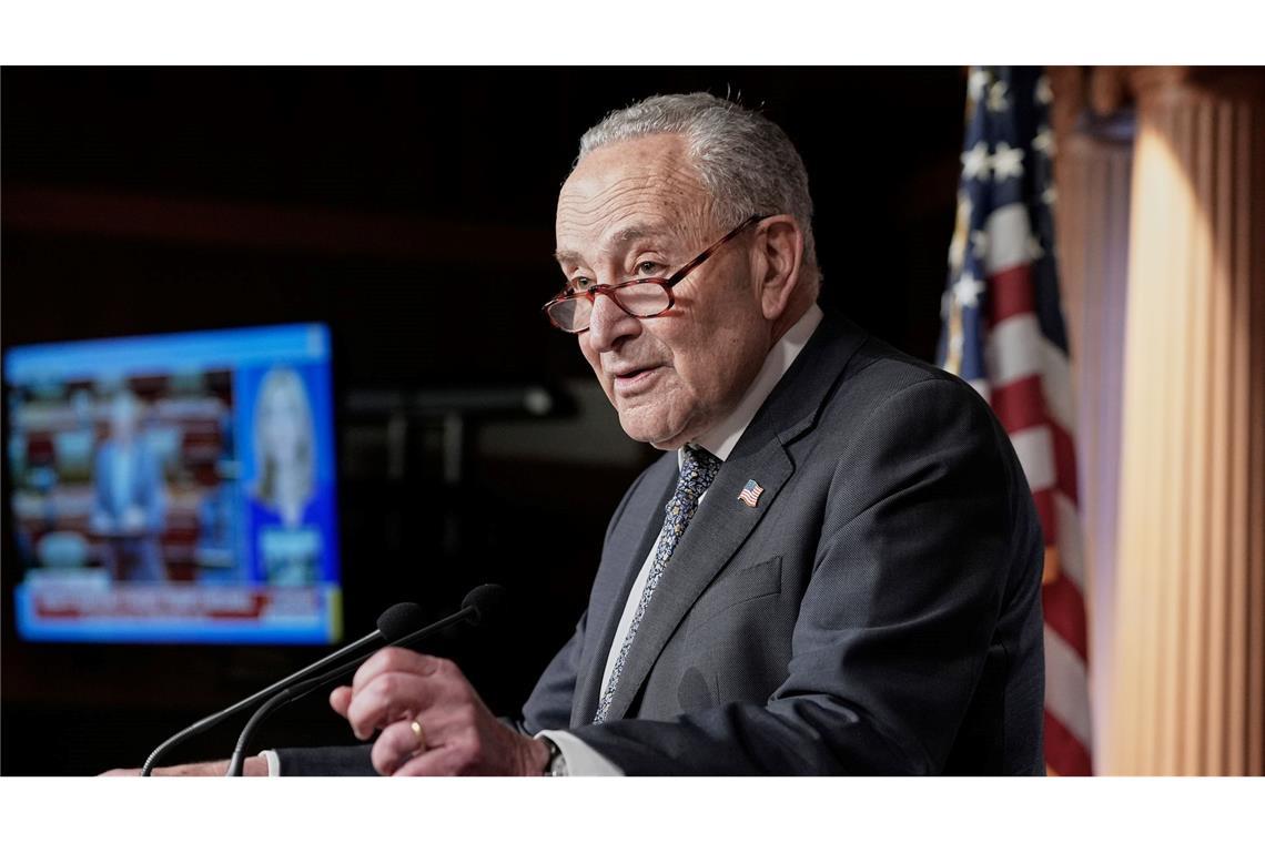 Der Demokrat Chuck Schumer spricht von einem "Trump-Shutdown". Die Republikaner sprechen hingegen von einem "Schumer-Shutdown".