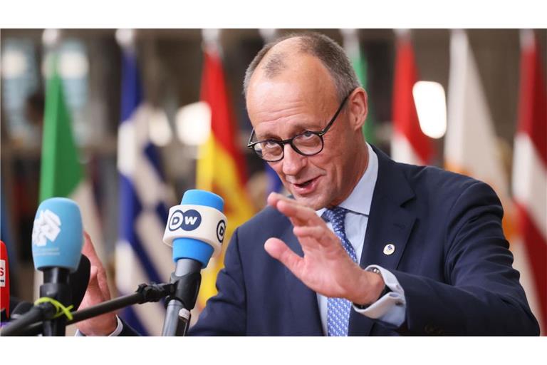 Der deutsche Kanzler Friedrich Merz wirbt in Brüssel für den Bürokratieabbau. Um Europa wieder in Schwung zu bringen, ist das allerdings zu wenig.