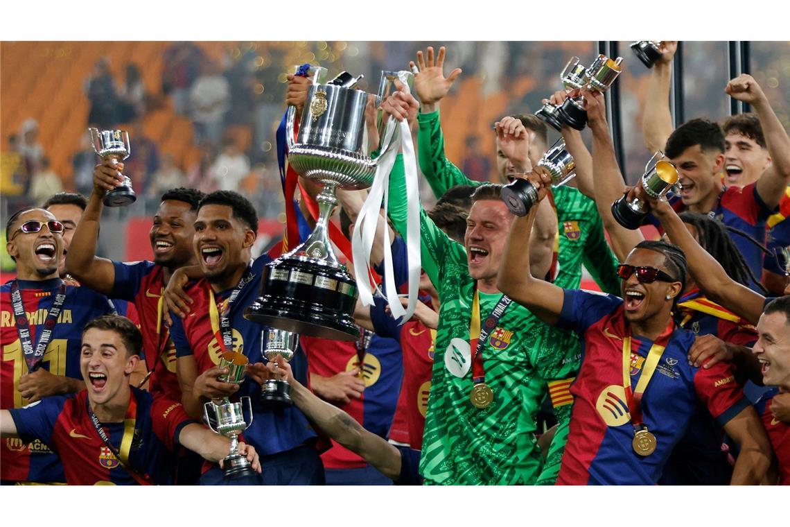 Ter Stegen steht nach langer Verletzungspause wieder im Tor Der deutsche Nationaltorwart Marc-André ter Stegen steht nach langer Verletzung am Samstag erstmals wieder beim FC Barcelona im Tor.
