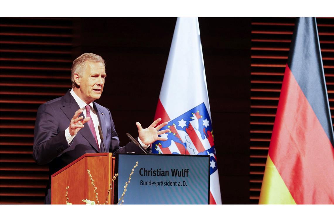 Buchenwald-Gedenken mit Kontroverse und Eklat Der ehemalige Bundespräsident Christian Wulff fand bei seiner Rede deutliche Worte zur AfD und zur Verantwortung, die Deutschland seiner NS-Geschichte wegen trägt.