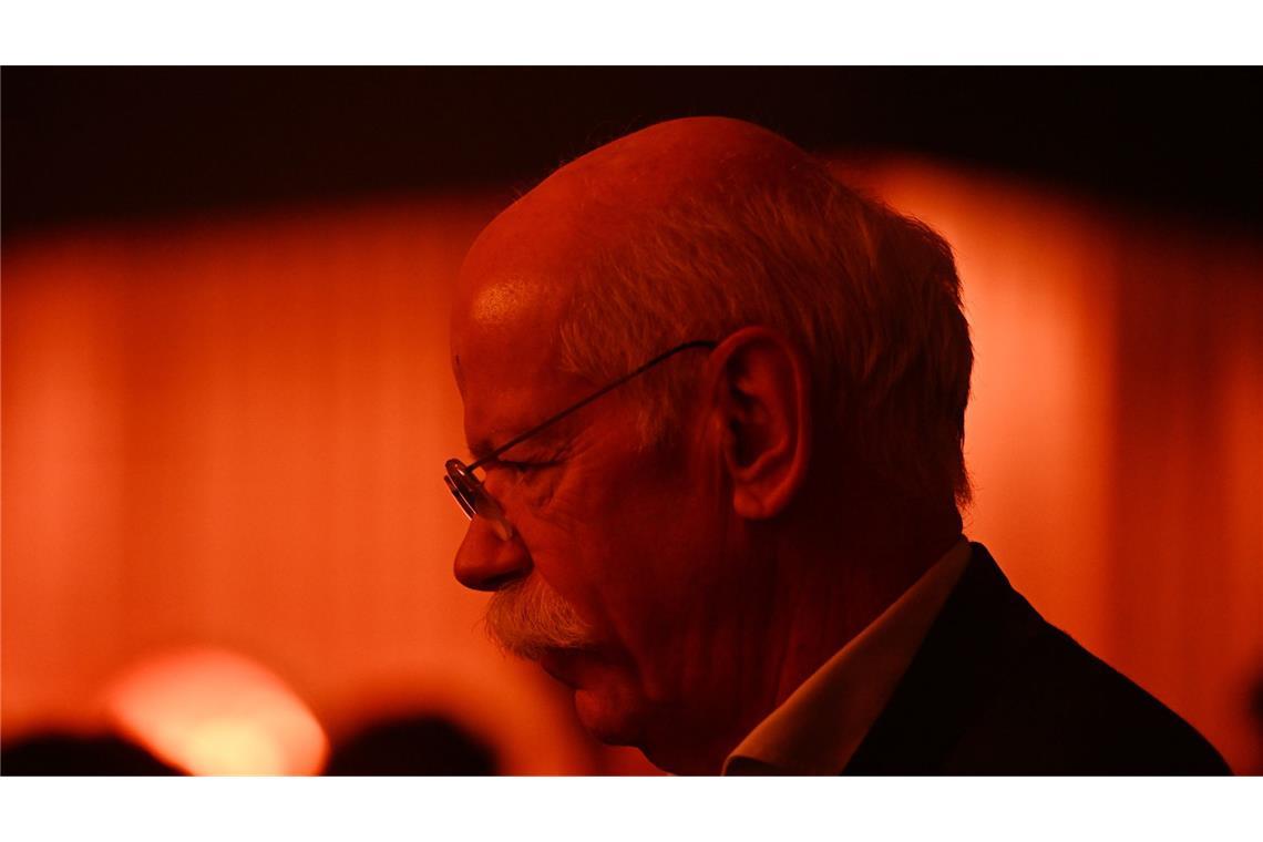 Der ehemalige Daimler-Chef Dieter Zetsche wird vor Gericht erwartet. (Archivbild)