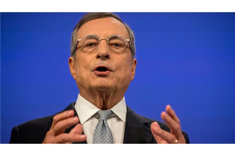 Der ehemalige Präsident der Europäischen Zentralbank, Mario Draghi, wird mit dem Karlspreis 2026 ausgezeichnet (Archivbild).