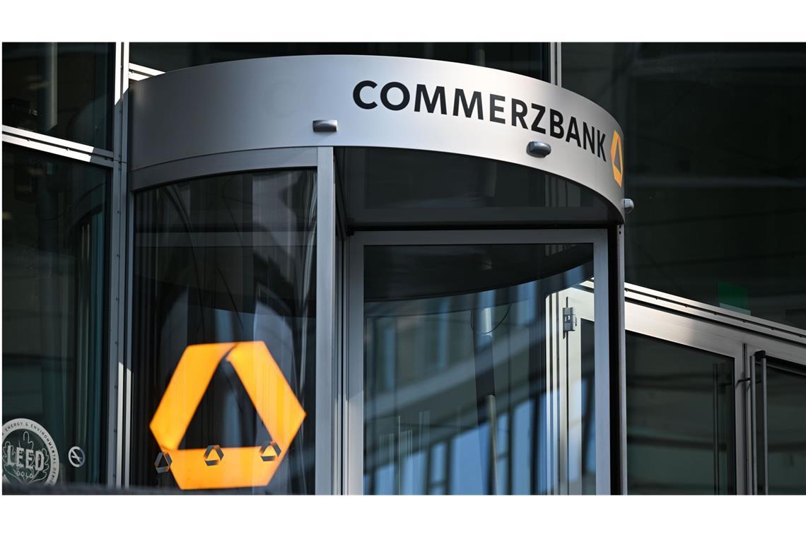 Der Eingang des Commerzbank-Towers in Frankfurt.
