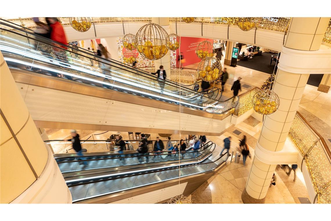 Makler: Wettbewerb um Handelsflächen in Bestlagen nimmt zu Der Einzelhandel mietet wieder mehr Flächen - insbesondere im Modehandel (Archivbild).