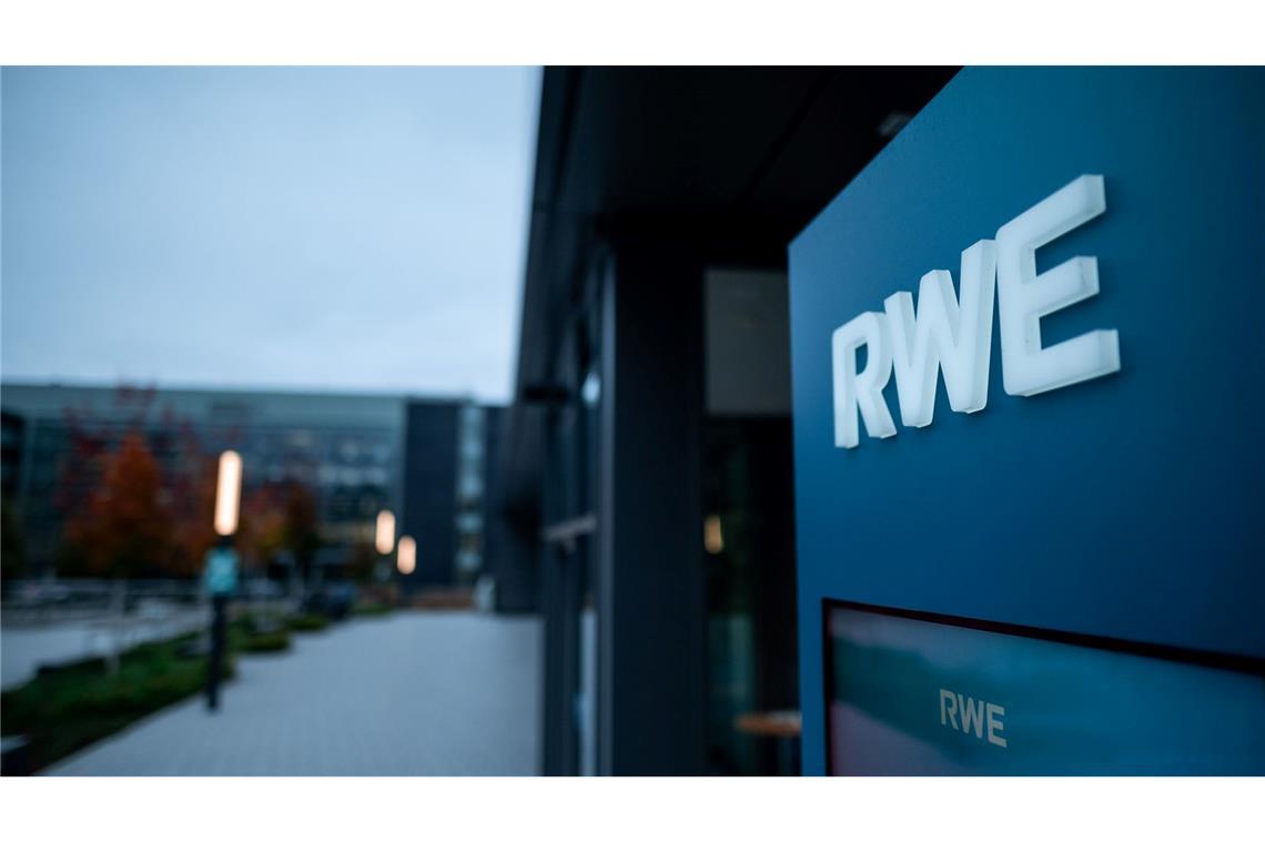 RWE streicht Investitionen kräftig zusammen Der Energiekonzern RWE hat im vergangenen Jahr so viel Grünstrom produziert wie noch nie. (Archivbild)