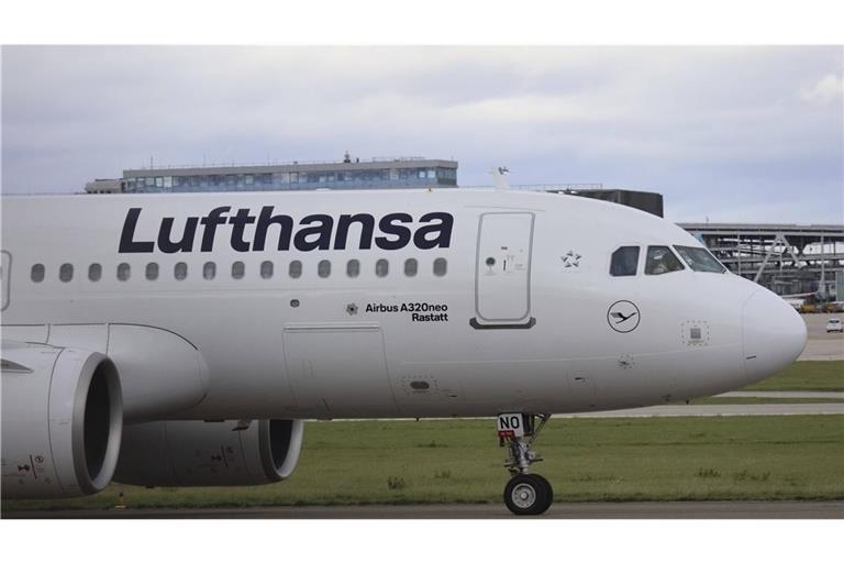 Der erste Evakuierungsflug im Auftrag der Bundesregierung soll am frühen Donnerstagmorgen in Frankfurt landen.