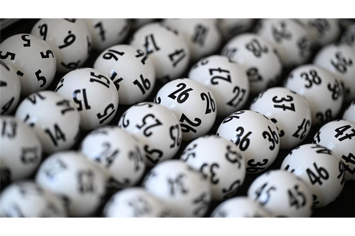 Wer in Berlin hat 120 Millionen gewonnen? Der Eurojackpot von 120 Millionen Euro wurde mit einem Schein aus Berlin geknackt. (Symbolbild)