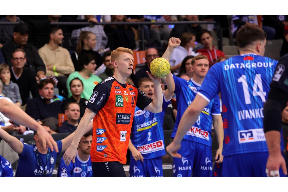 Serie des TVB Stuttgart reißt gegen Rhein-Neckar Löwen Der Ex-Göppinger Jon Lindenchrone im Löwen-Dress