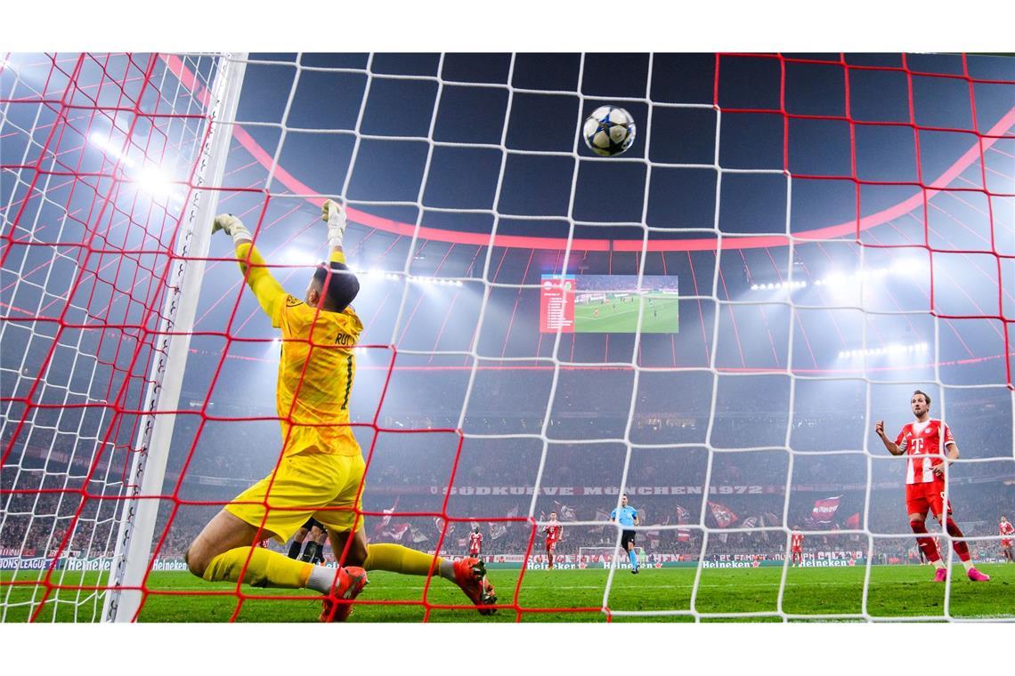 Der FC Bayern ist auf dem besten Weg zur direkten Achtelfinalqualifikation.