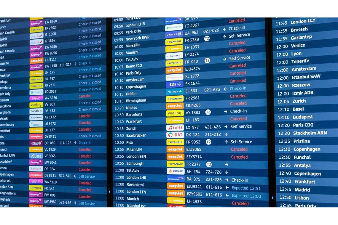 Der Flugbetrieb am BER soll nach einer Unterbrechung wieder starten.