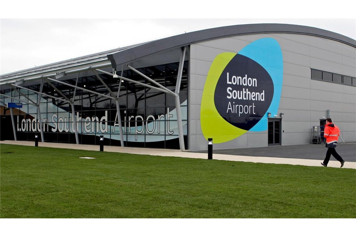 Kleinflugzeug am Southend Airport nahe London abgestürzt Der Flughafen liegt 60 Kilometer östlich von London bei Southend-on-Sea in der Grafschaft Essex. (Archivbild)
