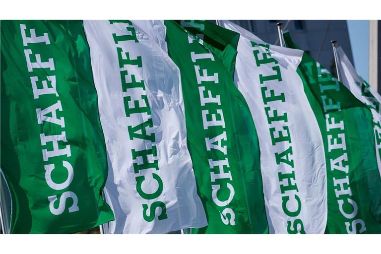 Der fränkische Zulieferer Schaeffler will mit einem französischen Partner schon bald 100 Kampf- und Abfangdrohnen pro Tag produzieren (Archivbild).