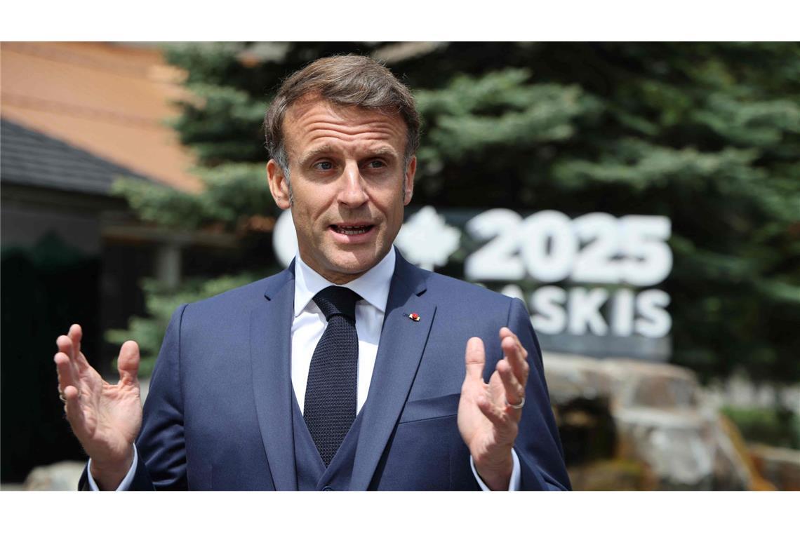 Nächster G7-Gipfel 2026 in Évian am Genfer See Der französische Präsident Emmanuel Macron kündigte den Ausrichtungsort während des diesjährigen Treffens der Staats- und Regierungschefs in Kanada an.