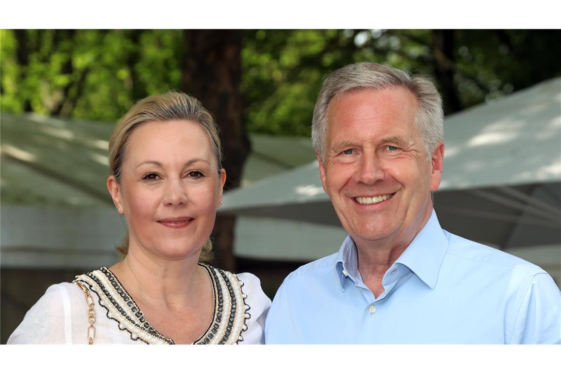 Christian Wulff bestätigt „endgültige Trennung“ von Bettina Der frühere Bundespräsident Christian Wulff mit Ehefrau Bettina. (Archivbild)