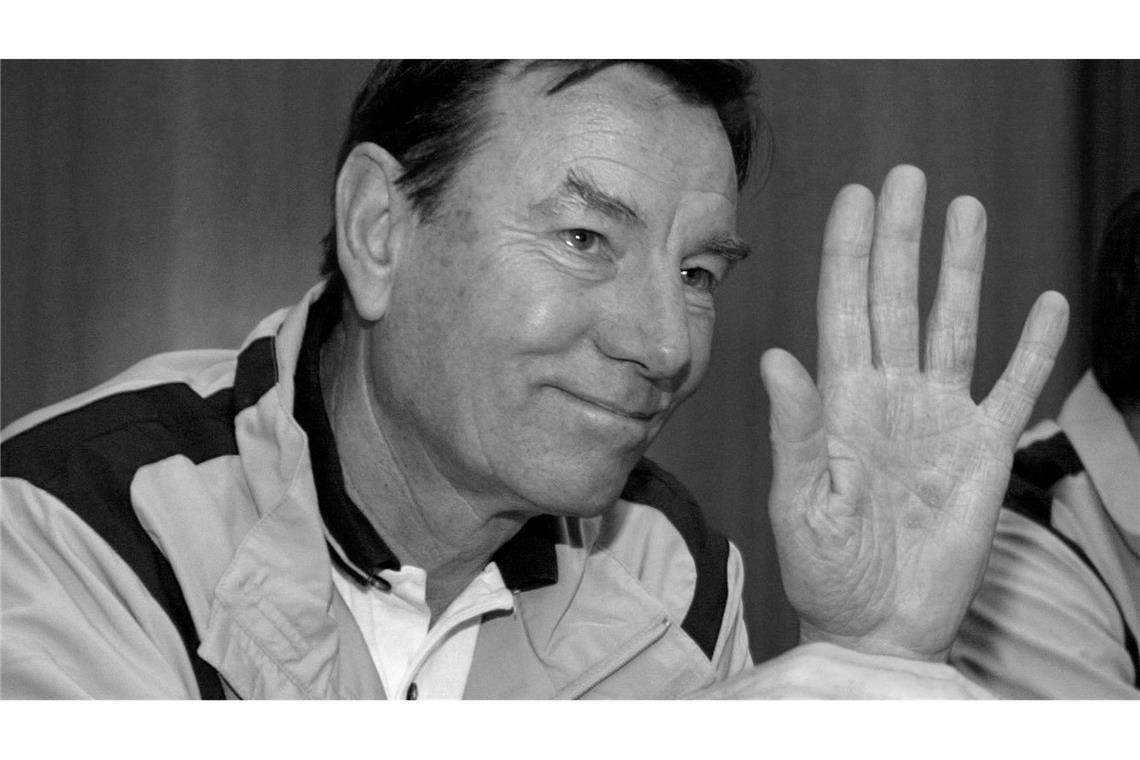 Mr. Davis Cup ist tot: Niki Pilic stirbt mit 86 Der frühere Davis-Cup-Teamchef Niki Pilic ist im Alter von 86 Jahren gestorben.