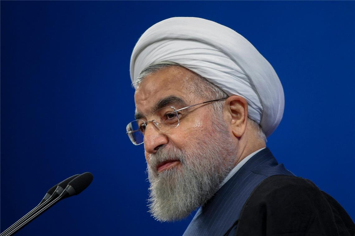 Der frühere iranische Präsident Hassan Ruhani kritisiert die Nahost-Strategie seiner Staatsführung. (Archivbild)