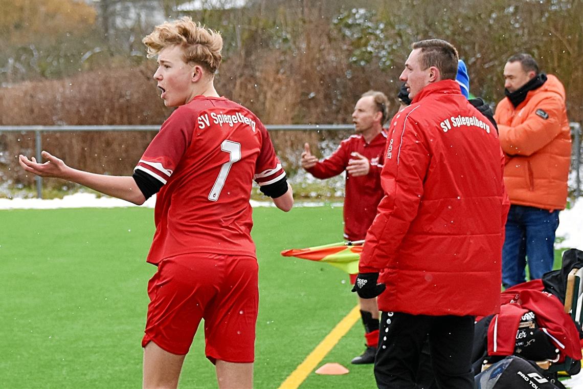 Der Frust bei den Fußballern und Funktionären des SV Spiegelberg ist nach den zuletzt hohen Niederlagen groß. Foto: Tobias Sellmaier