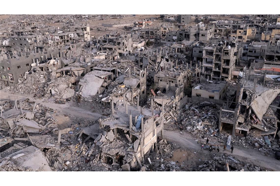 KI-Video zeigt Trumps Zukunftsvision für den Gazastreifen Der Gazastreifen ist nach mehr als 15 Monaten Krieg von Tod und Zerstörung gezeichnet.