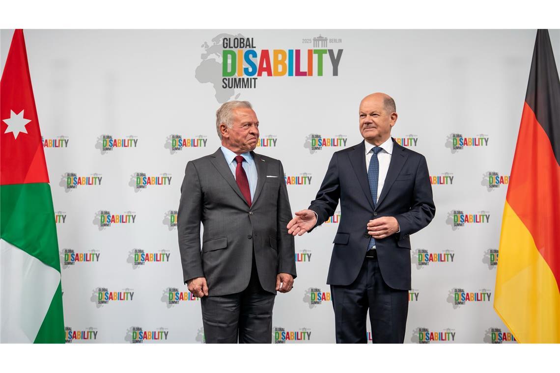 Scholz und König Abdullah II.: Rechte Behinderter schützen Der geschäftsführende Bundeskanzler Olaf Scholz (SPD) und der jordanischen König Abdullah II. forderten international verstärkte Anstrengungen für Inklusion und Teilhabe.