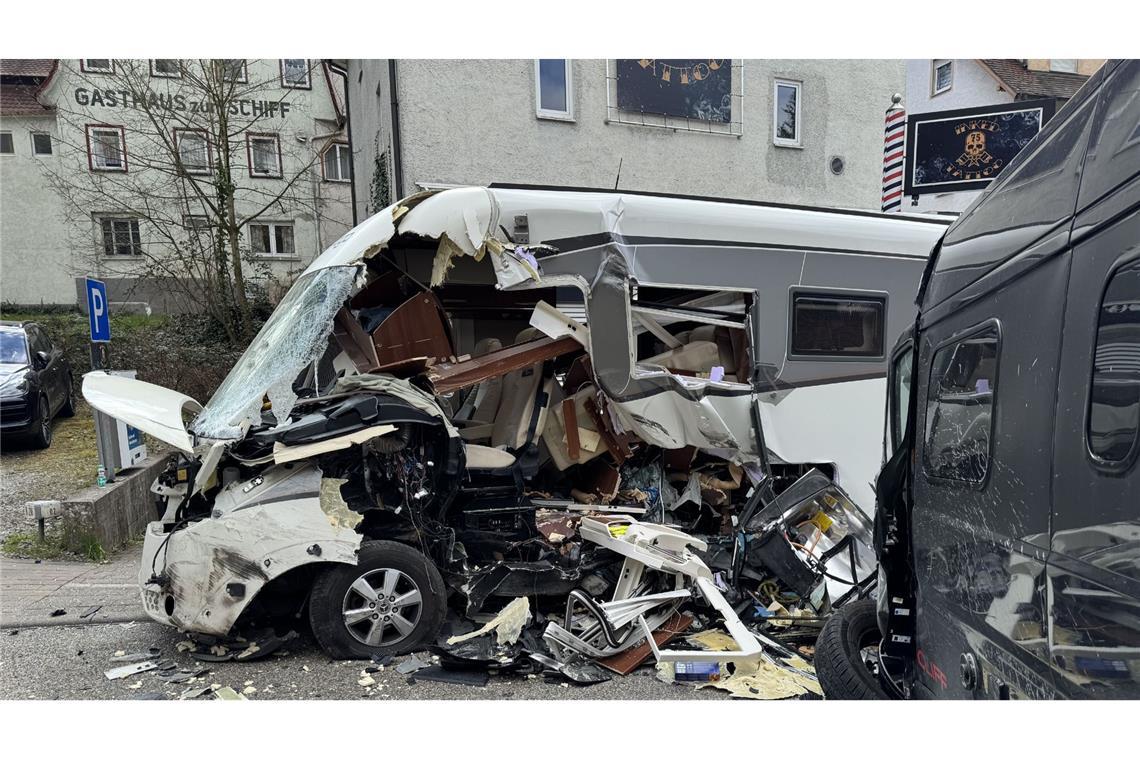 Der geschätzte Schaden beträgt 200.000 Euro.