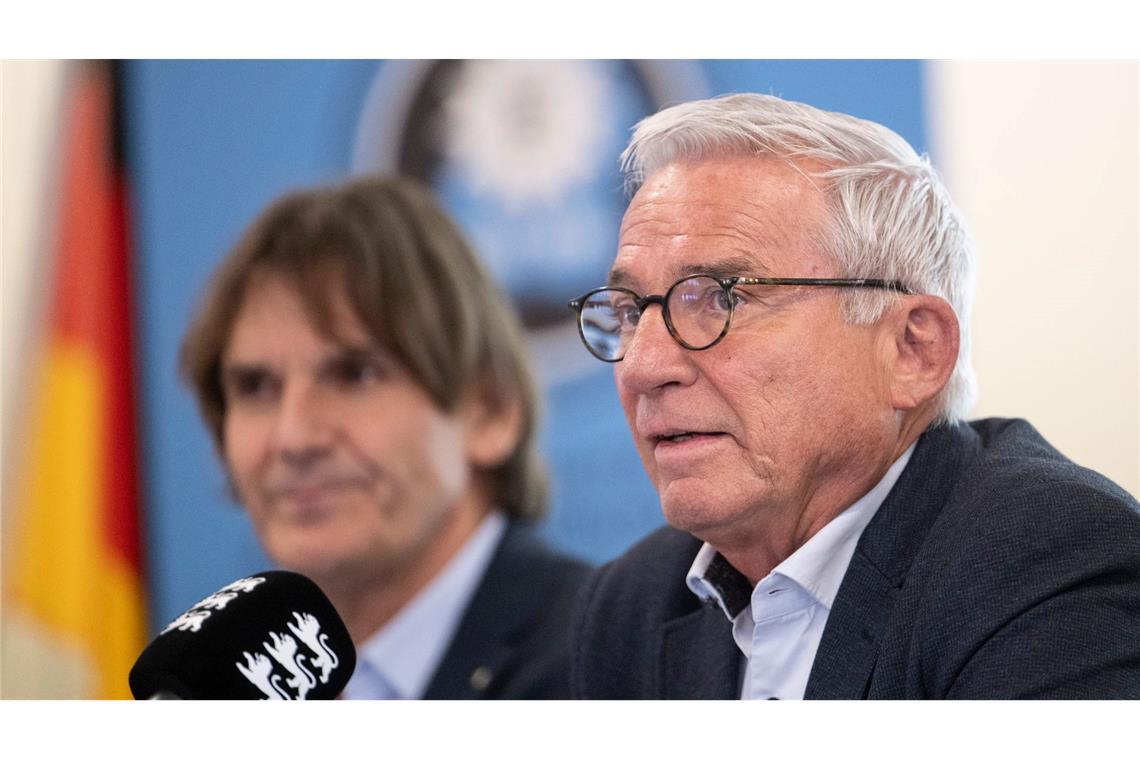 Der Innenminister spricht von einer "Blitzradikalisierung" aus dem Kinderzimmer heraus.