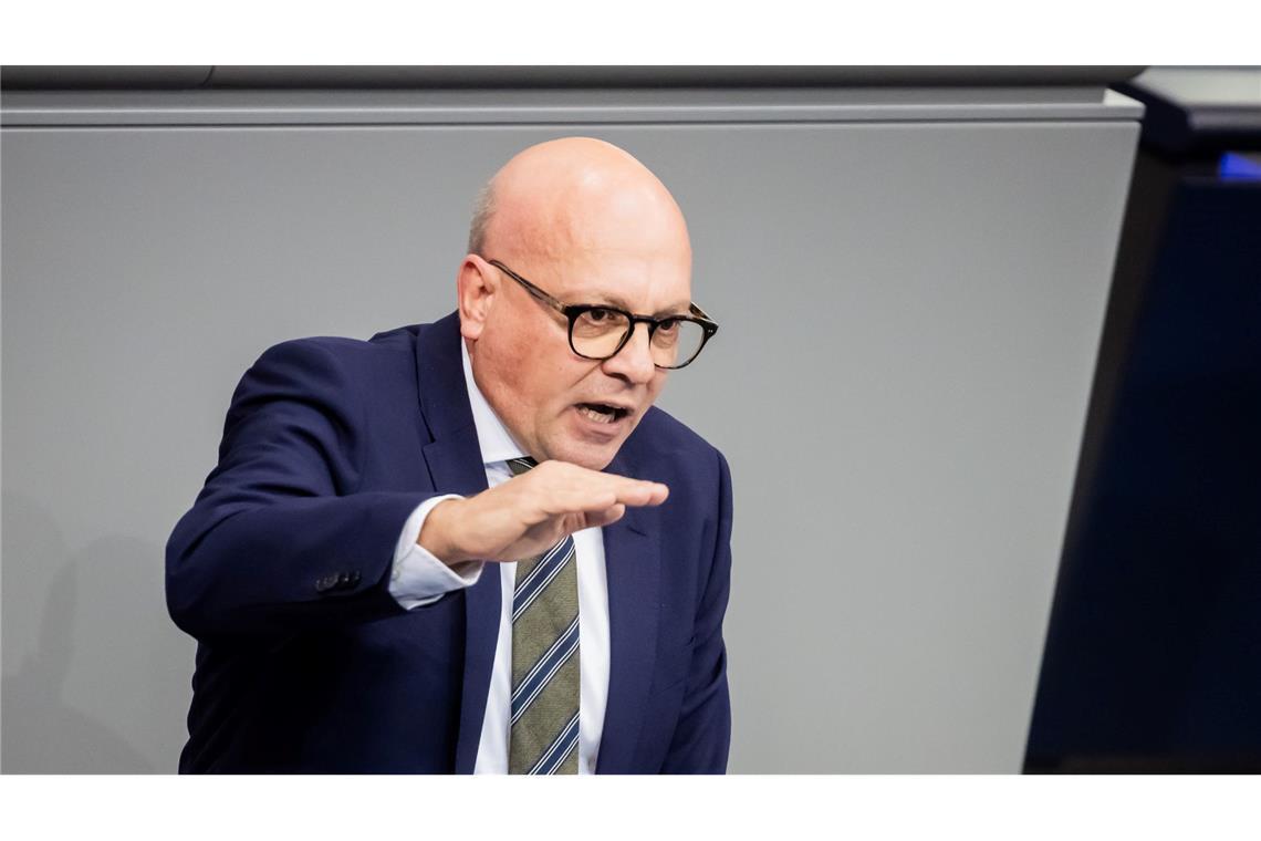 Rückkehr ohne Risiko: Syrer warten ungeduldig auf Regelung Der innenpolitische Sprecher der Unionsfraktion, Alexander Throm (CDU), sagt: "Wenn wir Gespräche über die Ausreise von Afghanen führen können, warum dann nicht auch über deren Heimkehr?" (Archivbild)