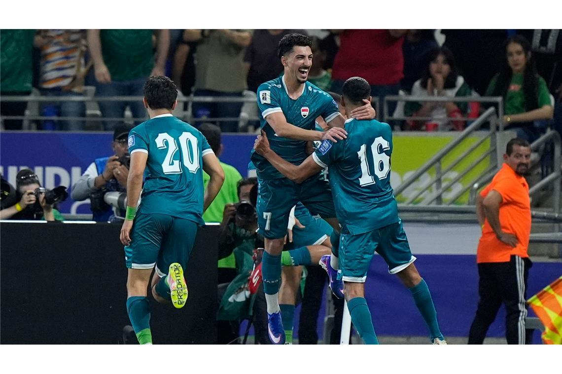 Der Irak hat sich erstmals seit 1986 wieder für eine Fußball-WM qualifiziert.