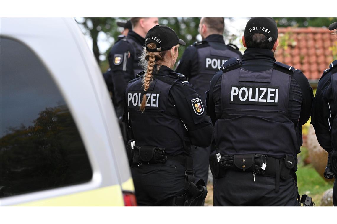 Polizei sucht nach achtjährigem Fabian aus Güstrow Der Junge hatte nach Polizeiangaben am Freitag mit Erlaubnis das Haus verlassen.