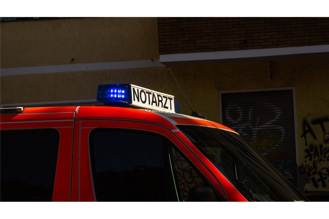 Polizei sucht nach Brückensturz eines 15-Jährigen Zeugen Der Junge war in ein Krankenhaus gebracht worden. (Symbolbild)