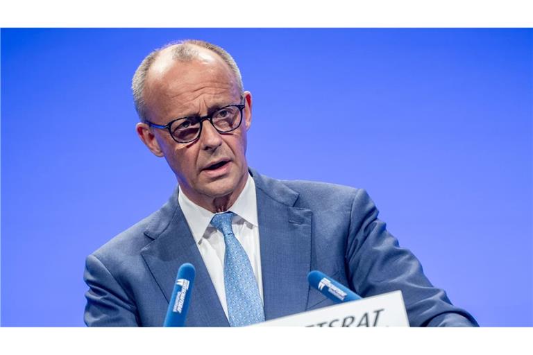 Der Kanzler macht am Vorabend des ersten Geburtstags der Koalition eine klare Ansage.