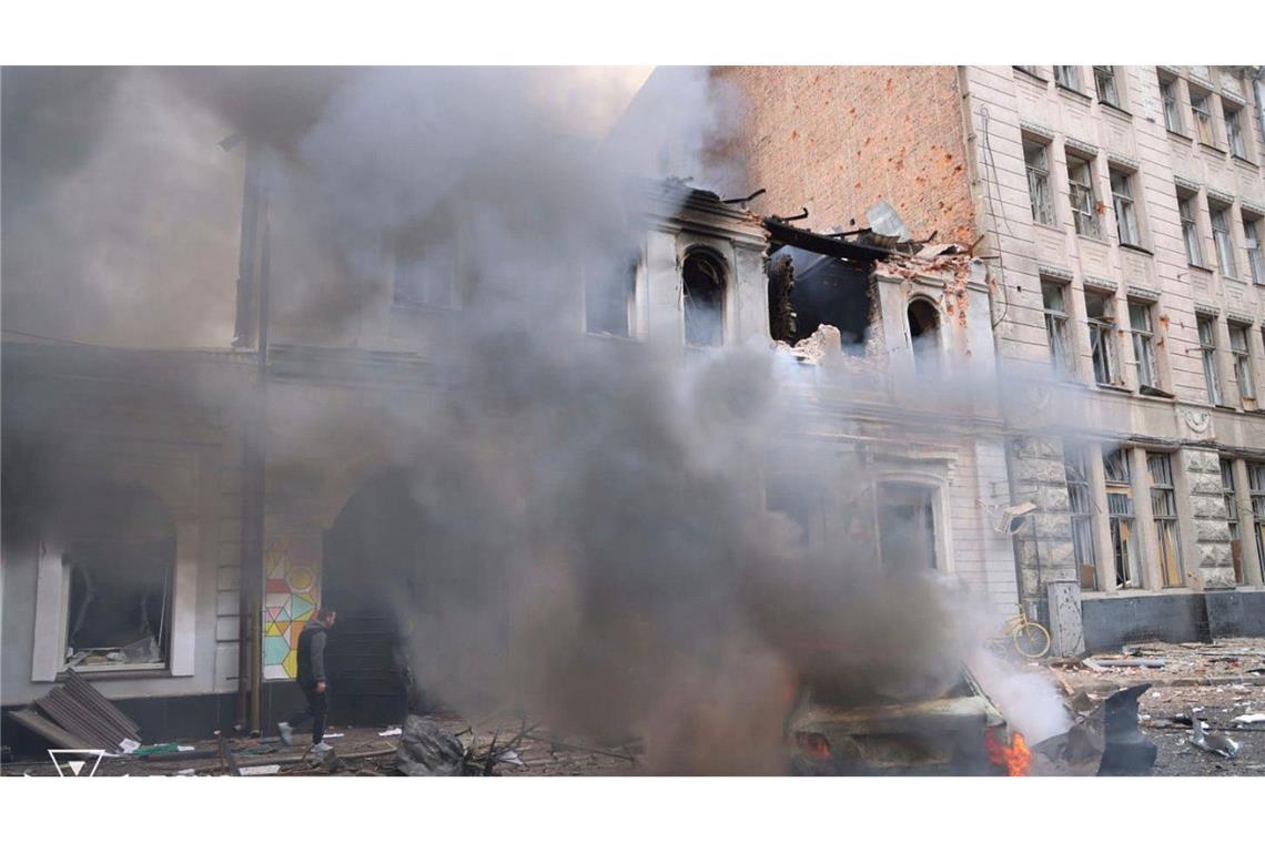 Russische Drohne trifft Kindergarten in Charkiw
