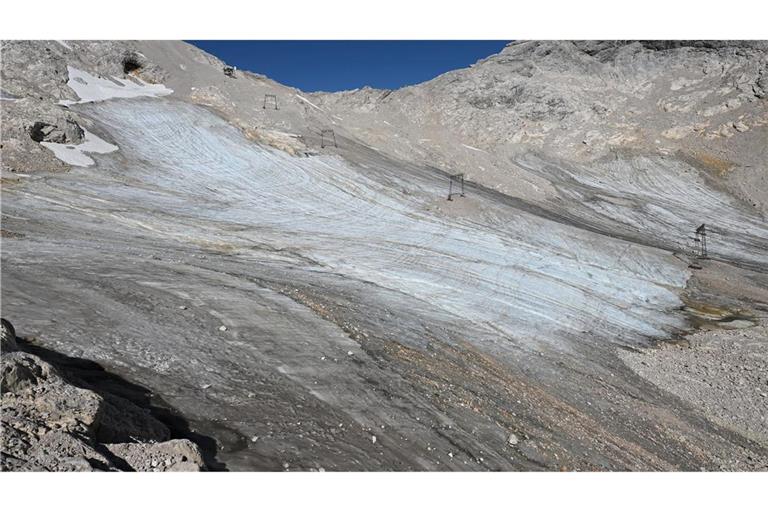 Der Klimawandel trifft auch Deutschland. Hier ein schmelzender Gletscher auf der Zugspitze.