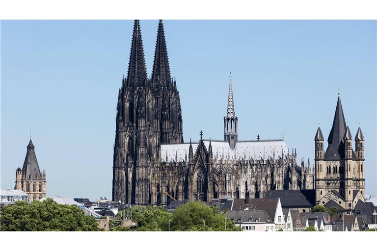 Der Kölner Dom wird Touristen in Zukunft Eintritt kosten (Archivfoto).