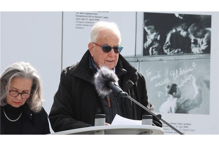 Der KZ-Überlebende Naftali Fürst appellierte daran, "Mensch" zu bleiben.