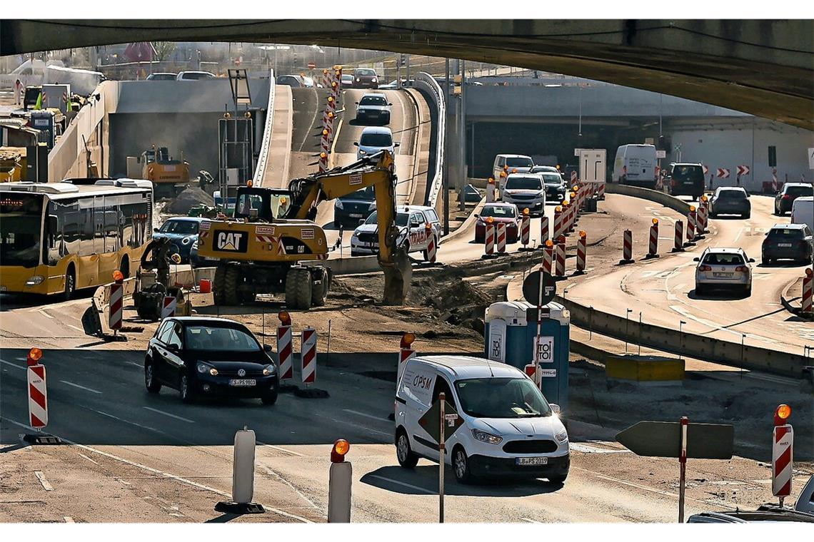 Kosten für Leuzeknoten steigen deutlich Der Leuzeknoten ist seit Jahren eine Großbaustelle. Nun wird das Vorhaben zum wiederholten Mal teurer.