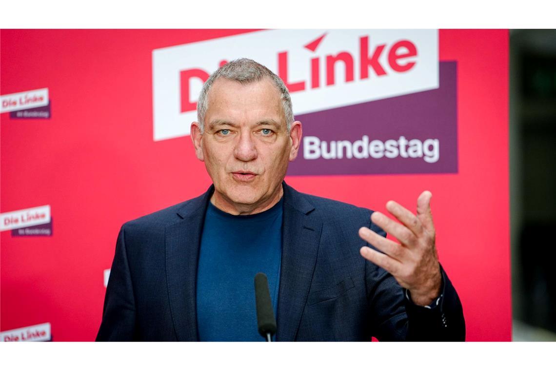 Linke fordern Zusage: Keine Zweidrittelmehrheit mit der AfD Der Linken-Vorsitzende Jan van Aken bietet die Mitwirkung an einer Reform der Schuldenbremse.
