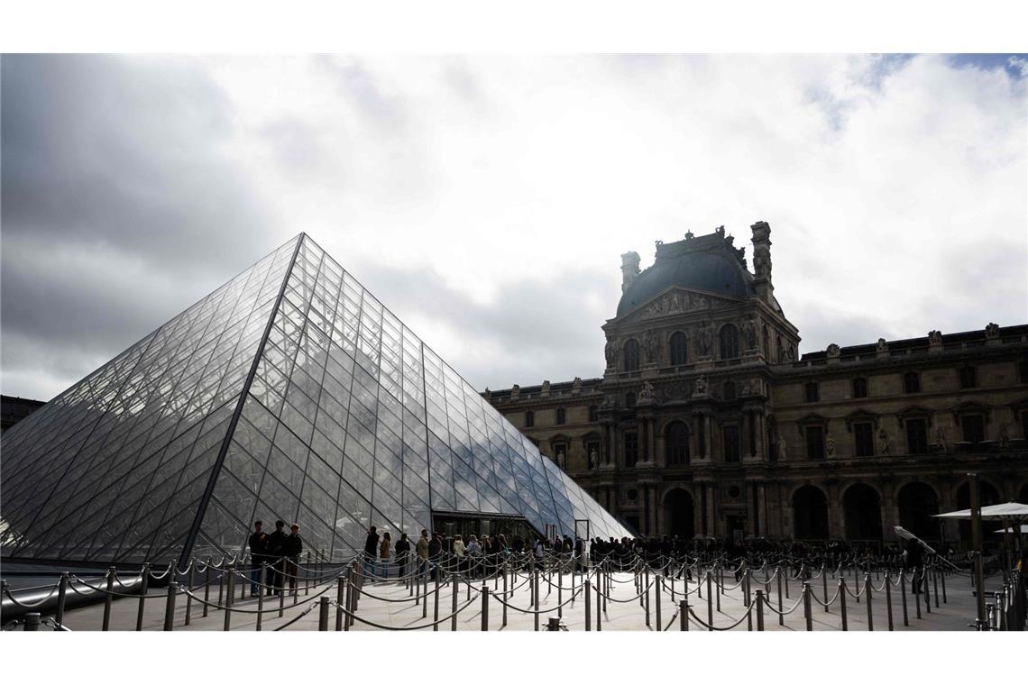 Der Louvre wird seine Eintrittspreise für Nicht-Europäer ab 2026 erhöhen.