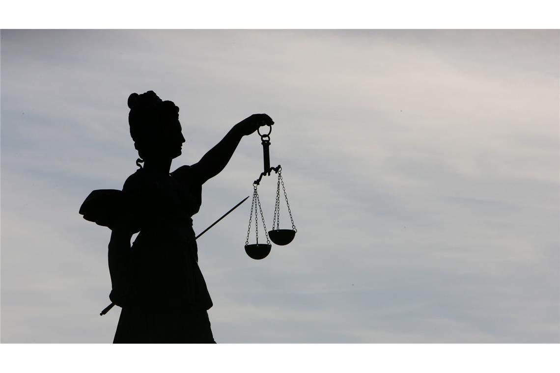 Mann wegen Mord an deutscher Freundin und Tochter verurteilt Der Mann wurde zu lebenslanger Haft verurteilt. (Symbolbild)
