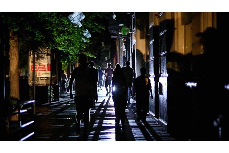 Der massive Stromausfall auf der Iberischen Halbinsel Ende April ist laut Bericht der spanischen Regierung durch Überspannung im Netz ausgelöst worden (Archivfoto).