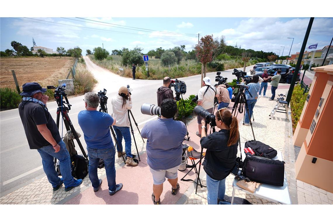 Suche im Fall Maddie in Portugal beendet Der Medienrummel ist groß - aber nicht mehr so groß wie früher. (Archivfoto)