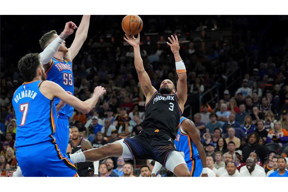 Der Meister ist eine Runde weiter: Die Oklahoma City Thunder gewannen alle vier Spiele gegen Phoenix.