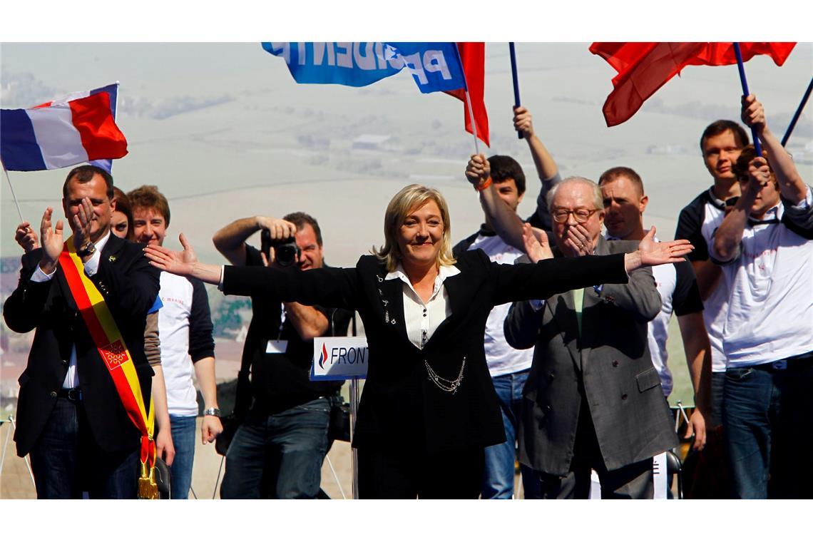 Warum nicht einmal Le Pens Gegner über das Urteil jubeln Der Name Le Pen steckt in der Identität der Partei. (Archivbild)