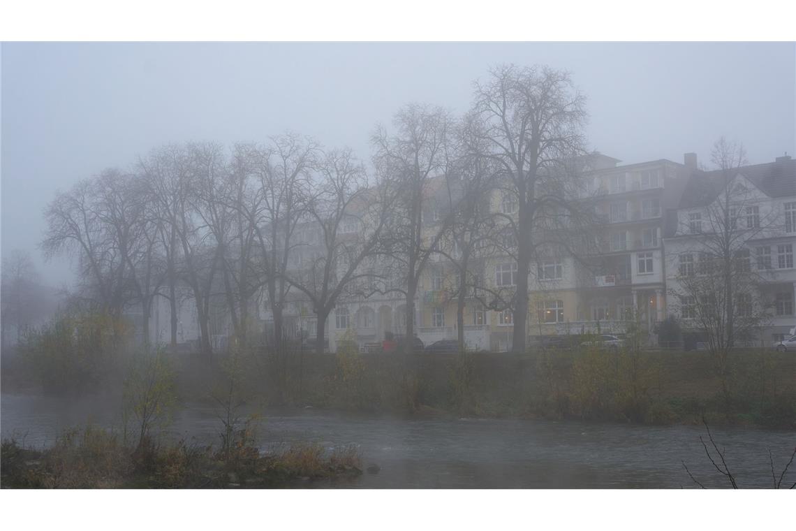Ruhiges erstes Adventswochenende Der Nebel hält sich zäh am Wochenende (Archivbild)