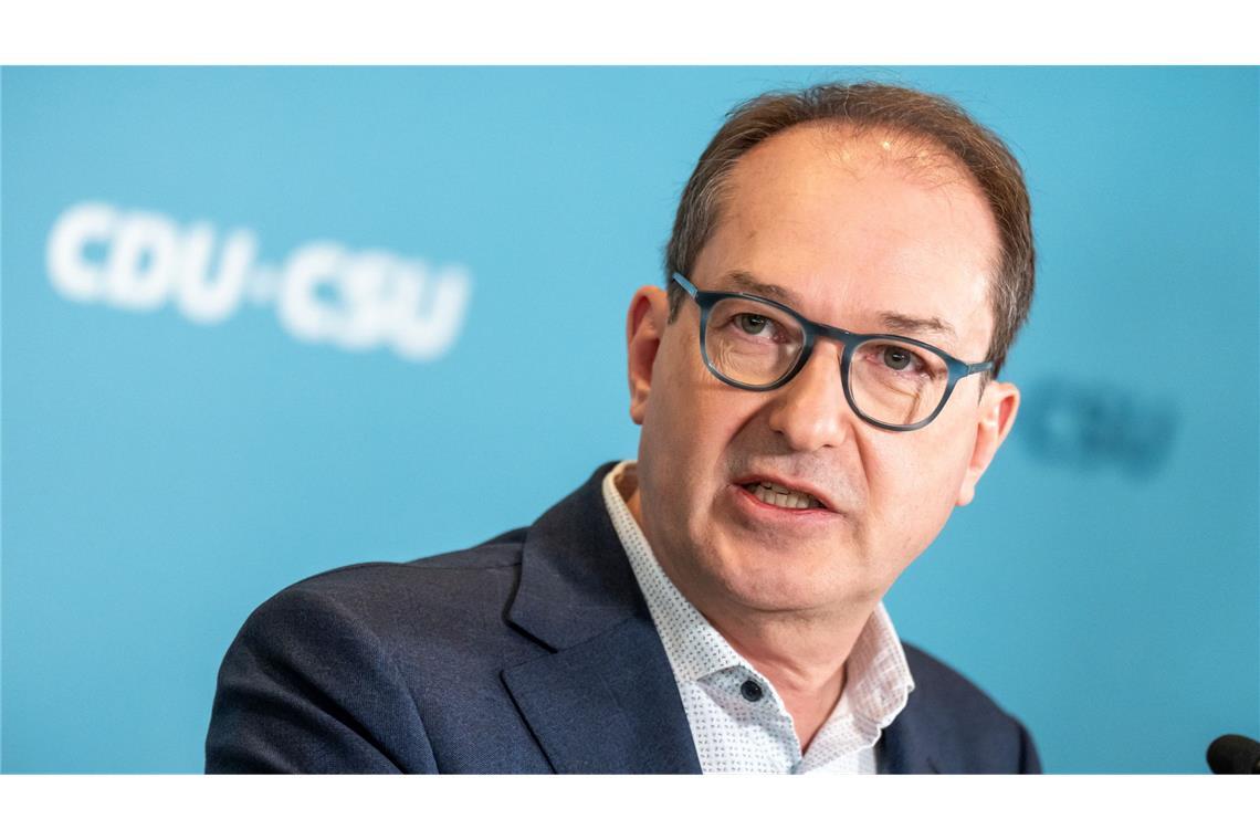 Dobrindt kündigt Zurückweisung auch von Asylsuchenden an Der neue Bundesinnenminister Alexander Dobrindt