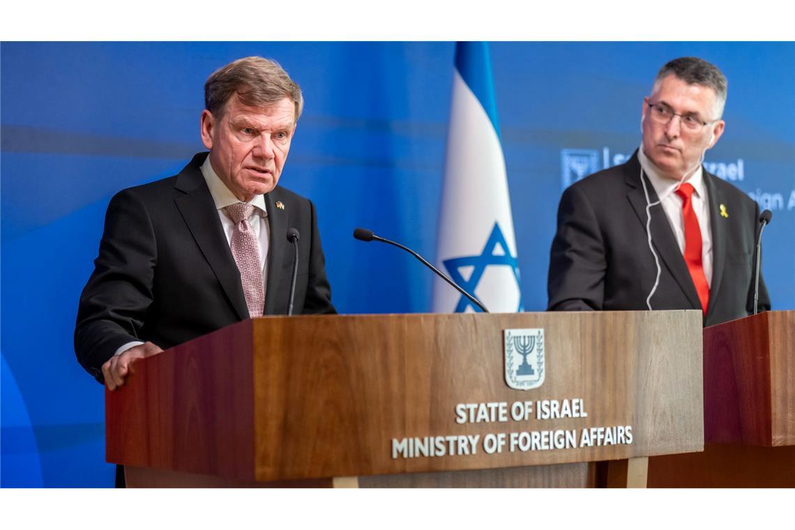 Wadephul in Israel: Zwischen Staatsraison und großer Sorge Der neue deutsche Außenminister Johann Wadephul (CDU) findet bei einer Pressekonferenz mit seinem israelischen Amtskollegen Gideon Saar klare Worte an die israelische Regierung.