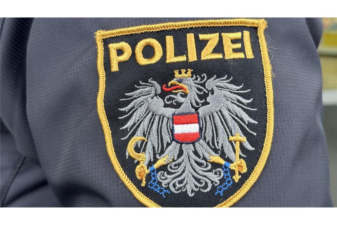 20-jähriger Skifahrer stirbt beim Aufprall auf Skikanone Der Notarzt des Rettungshubschraubers konnte nur noch den Tod des 20-Jährigen feststellen, wie die Polizei mitteilt. (Symbolbild)